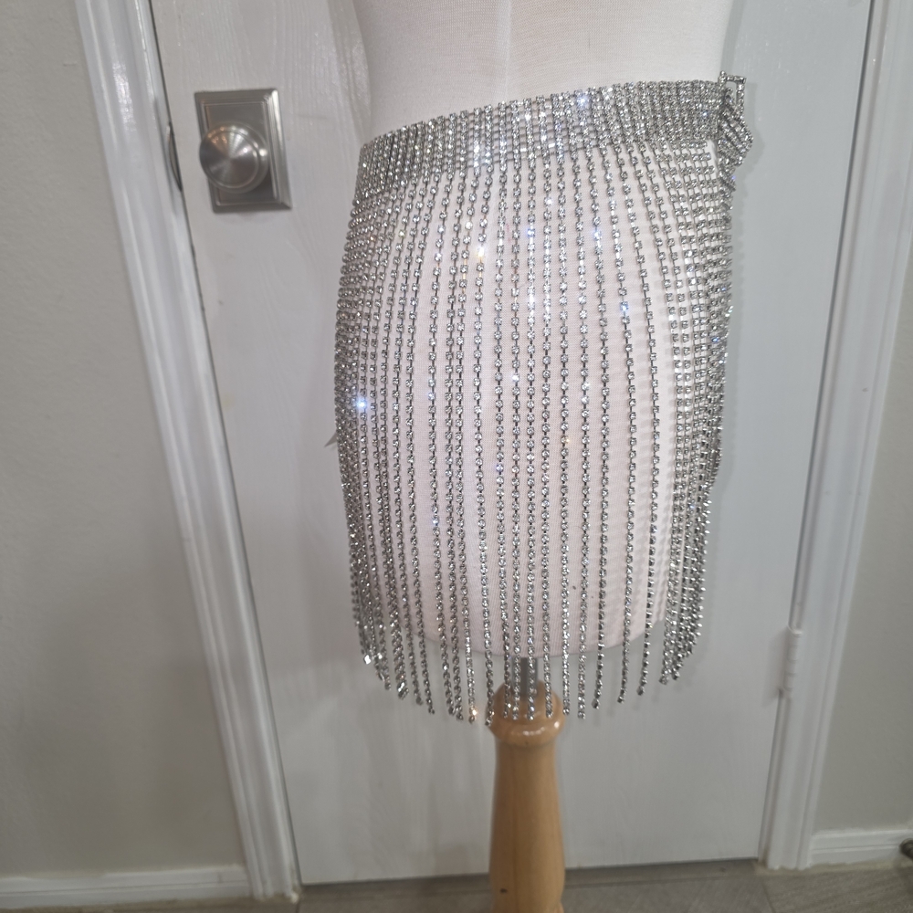 DaVeamor Metallic Silver Rhinestone Mini Skirt - Picture 4 of 7